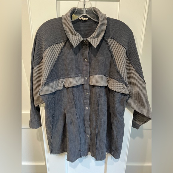 Pol small oversized fit shacket. - Picture 8 of 8